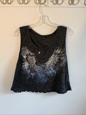 Rock & Republic Black Graphic Burnout Crop Tank with Eagle